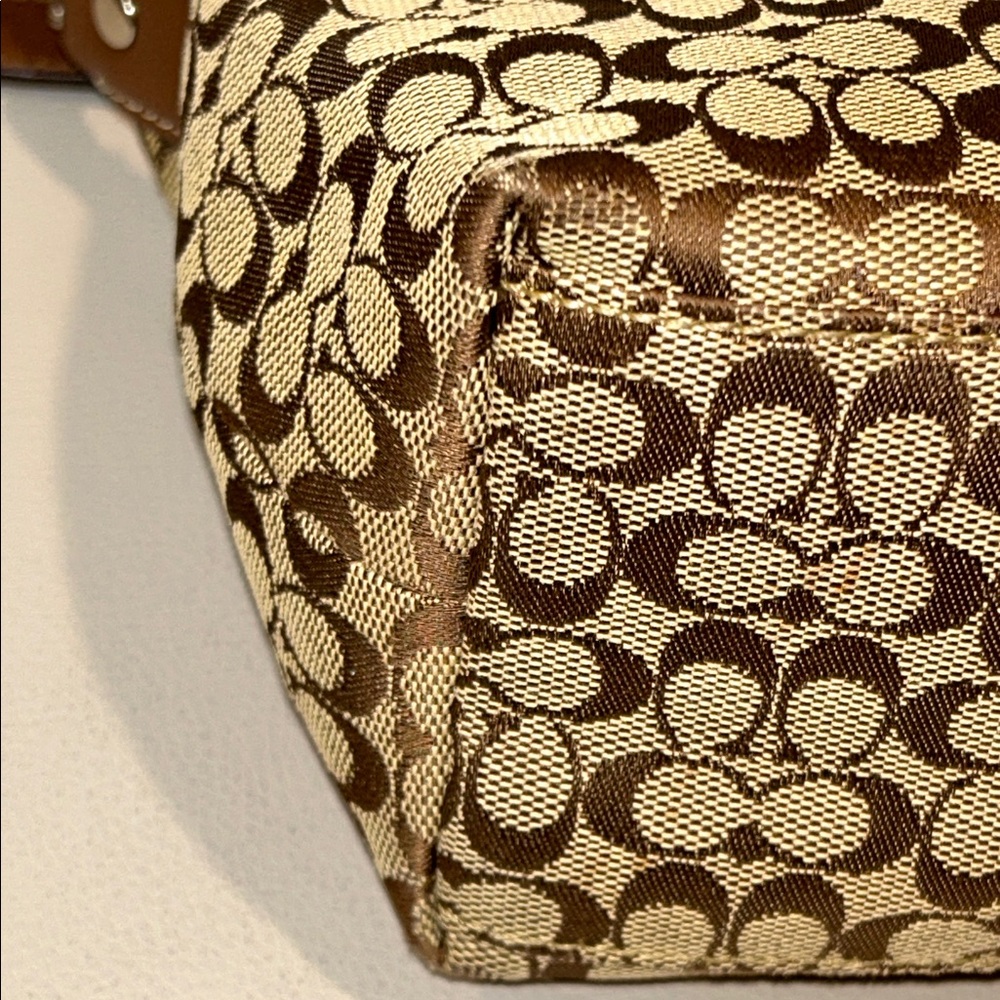 Coach Y2K Mini Signature C Jacquard Baguette Handbag - Picture 8 of 12